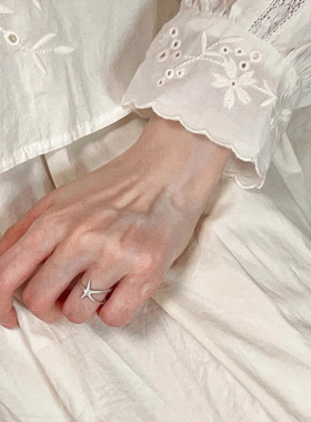 哑光银色海星戒指女冷淡风双层食指戒小众设计轻奢高级感简约指环