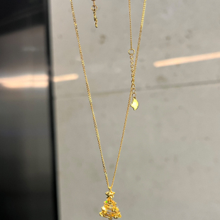 拉丝镂空圣诞树星星吊坠项链女配饰小众轻奢高级感金色秋冬毛衣链