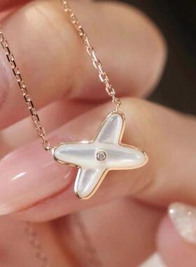 交叉项链女款2026新款锁骨链轻奢