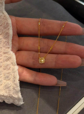 爆闪mini方糖吊坠项链女简约小众
