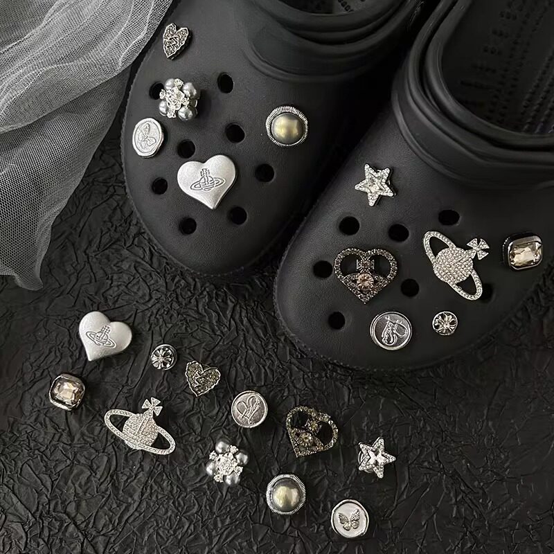 失落土星适配Crocs卡洛驰黑白色