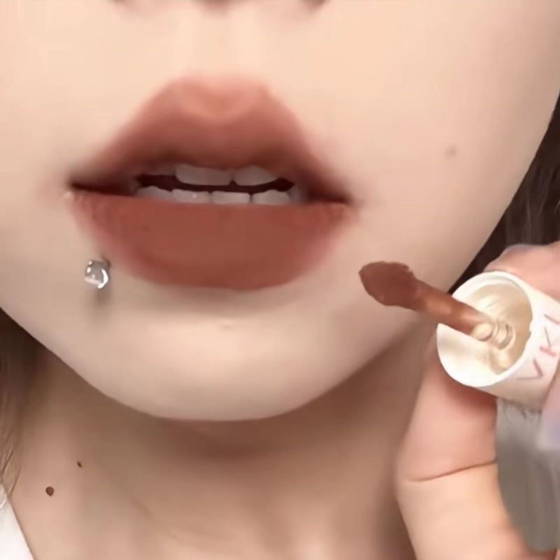 棕门永存!黄皮不能没有口棕!AKF唇泥哑光唇釉m09焦糖巧克力显白