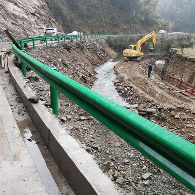 波形护栏板高速省道二级公路防撞隔离栏端头立柱波纹梁钢防护栏杆