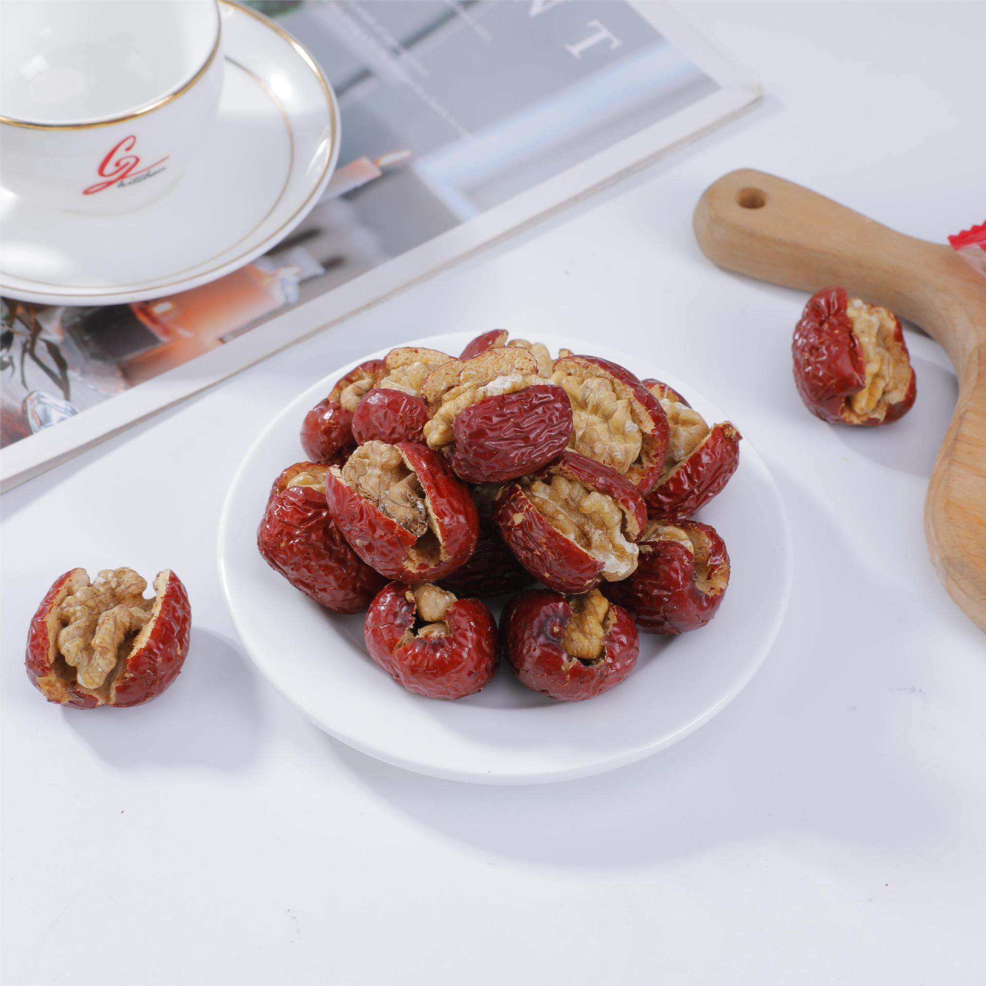 香酥红枣夹核桃 真空独立小包装 香酥灰枣 休闲零食特惠 散装称重