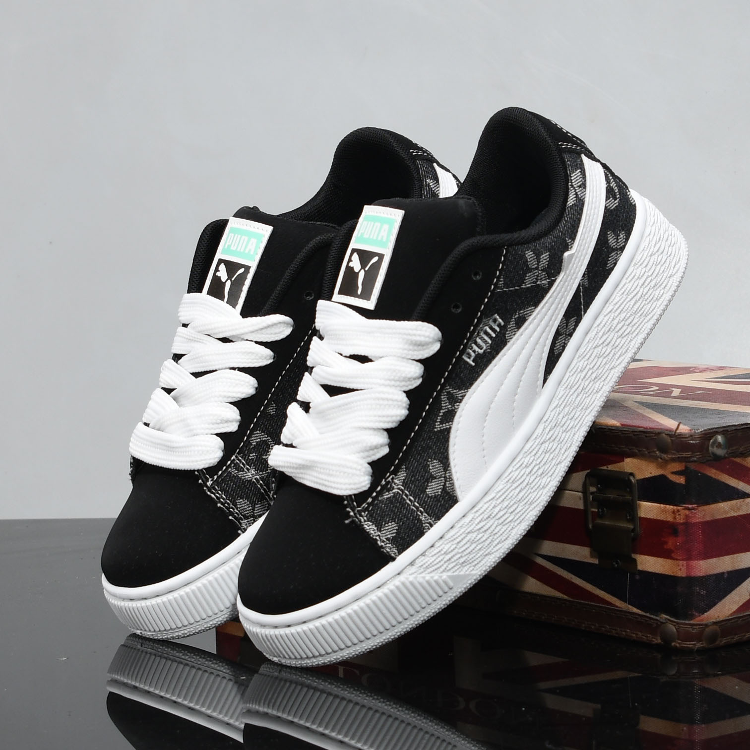 休闲运动黑色德训男女鞋春秋新款面包鞋情侣百搭运动防滑板鞋轻便