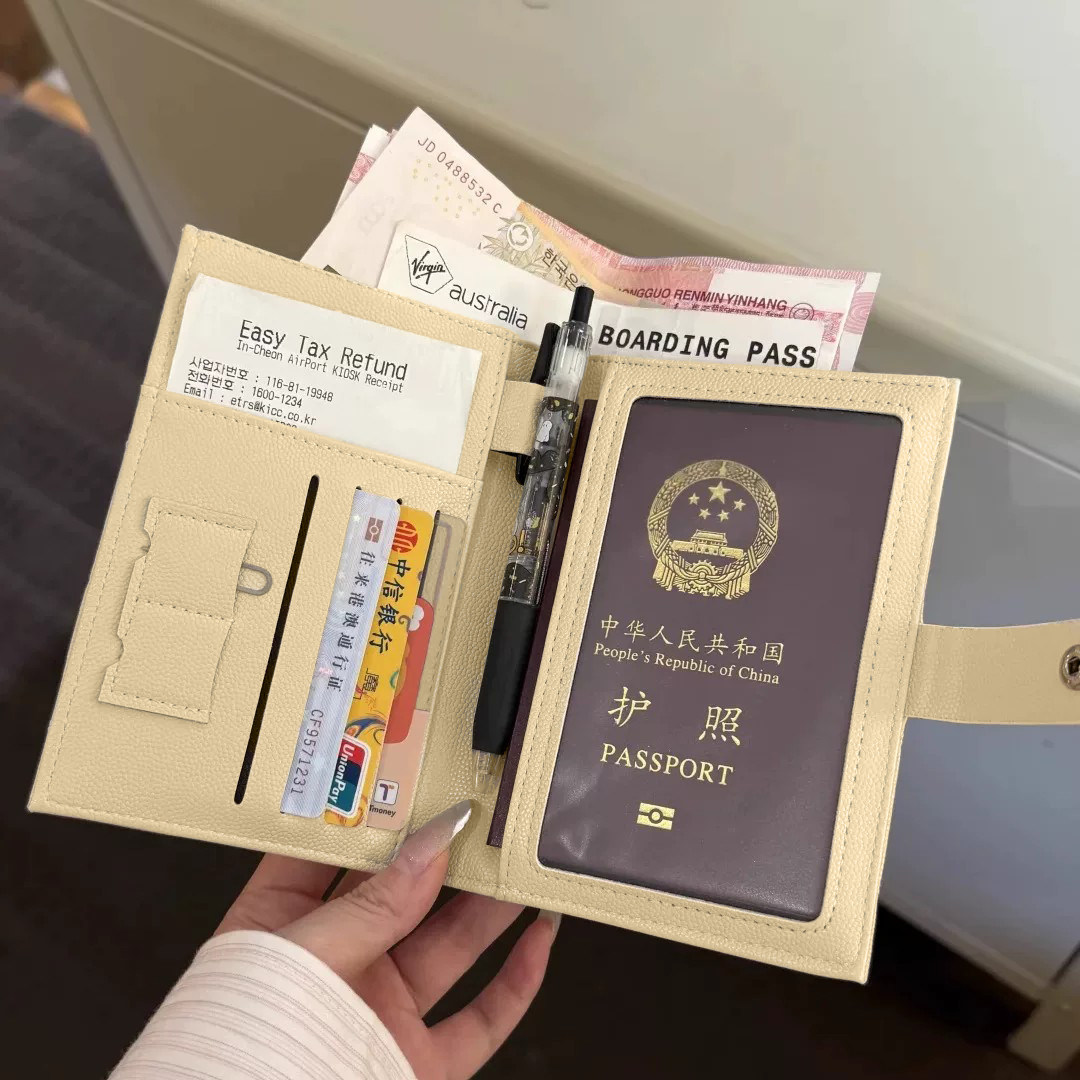 韩系多功能护照夹钱包一体新款皮革旅行证件卡包多卡位旅行证件本图片