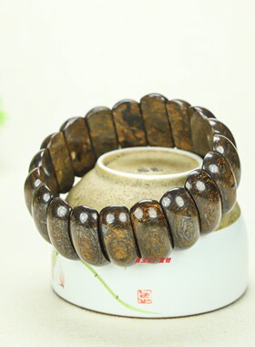 新疆和田戈壁玉黄晶随型手串