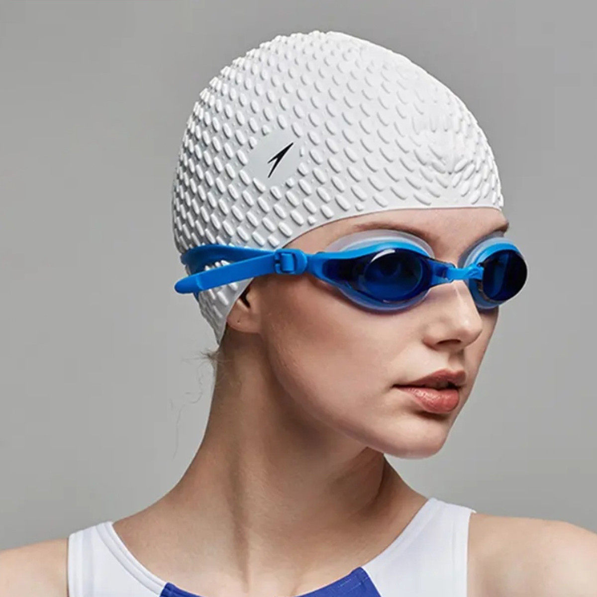 Speedo/速比涛泳帽硅胶男女成人防水不勒头长发泡泡帽专业游泳帽