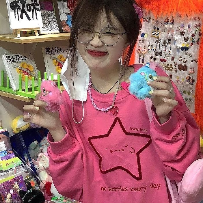 新款艺术生奶甜卫衣女小个子春秋季设计感小众五角星宽松圆领上衣