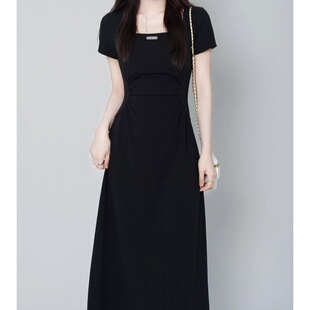 2024夏季 赫本风气质方领褶皱黑色连衣裙子女显瘦设计感小黑裙 新款