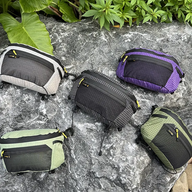 新款登山腰包多功能户外徒步胸包防水手机包斜挎包运动机能风