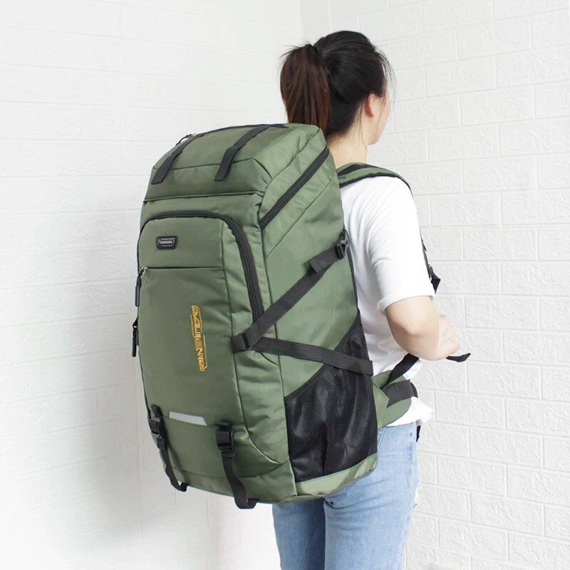 经典旅行大容量可登机双肩背包