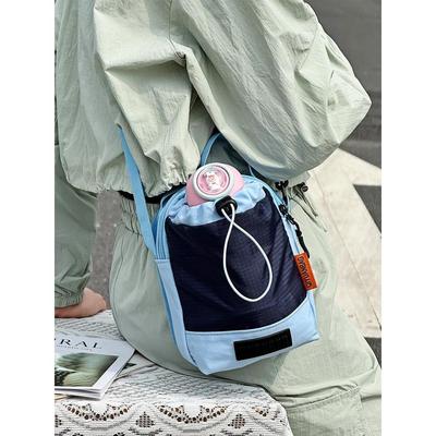 山系户外小巧手机包2025新款超火便携水壶包散步遛弯斜挎包随身包