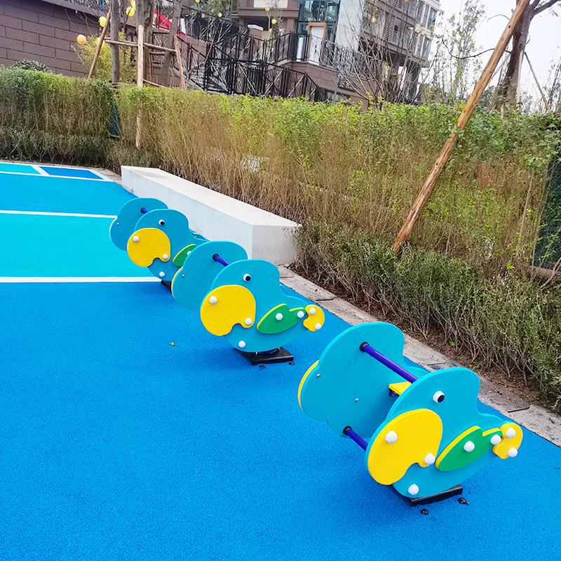幼儿园卡通动物摇摇马 儿童公园广场PE板植物弹簧摇马 跷跷板