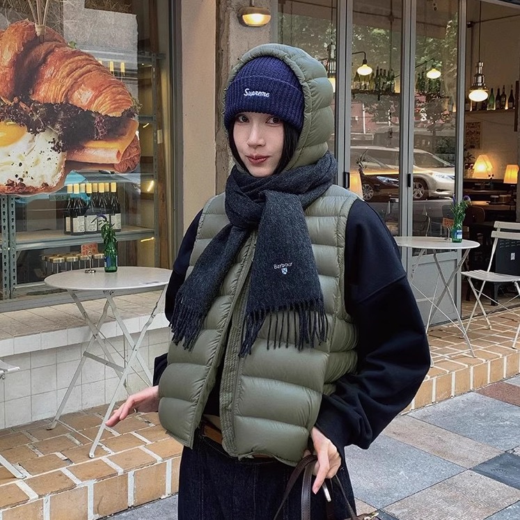 连帽三星90白鸭绒羽绒马甲