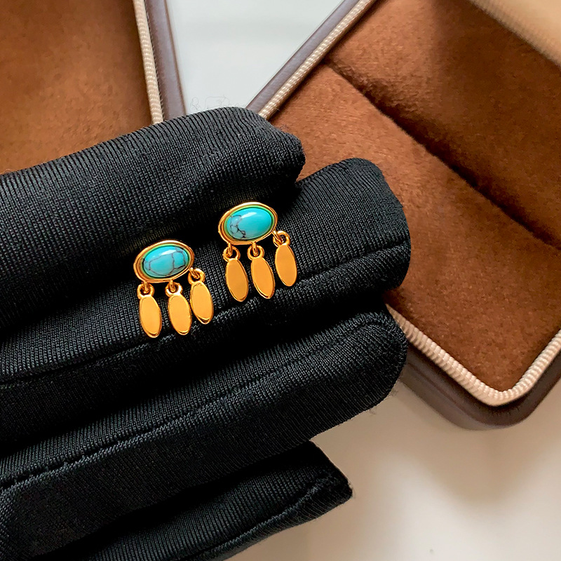 玫瑰故事刘亦菲同款孔雀石绿色