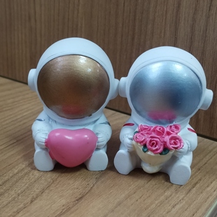 厂家树脂PVC注塑公仔软胶滴胶卡通手办盲盒吉祥物摆件定制定做