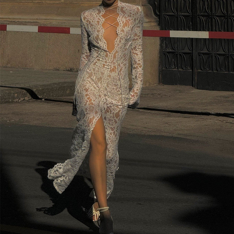 法式立领蕾丝绑带镂空长袖连衣裙女夏季小众性感气质修身开叉长裙