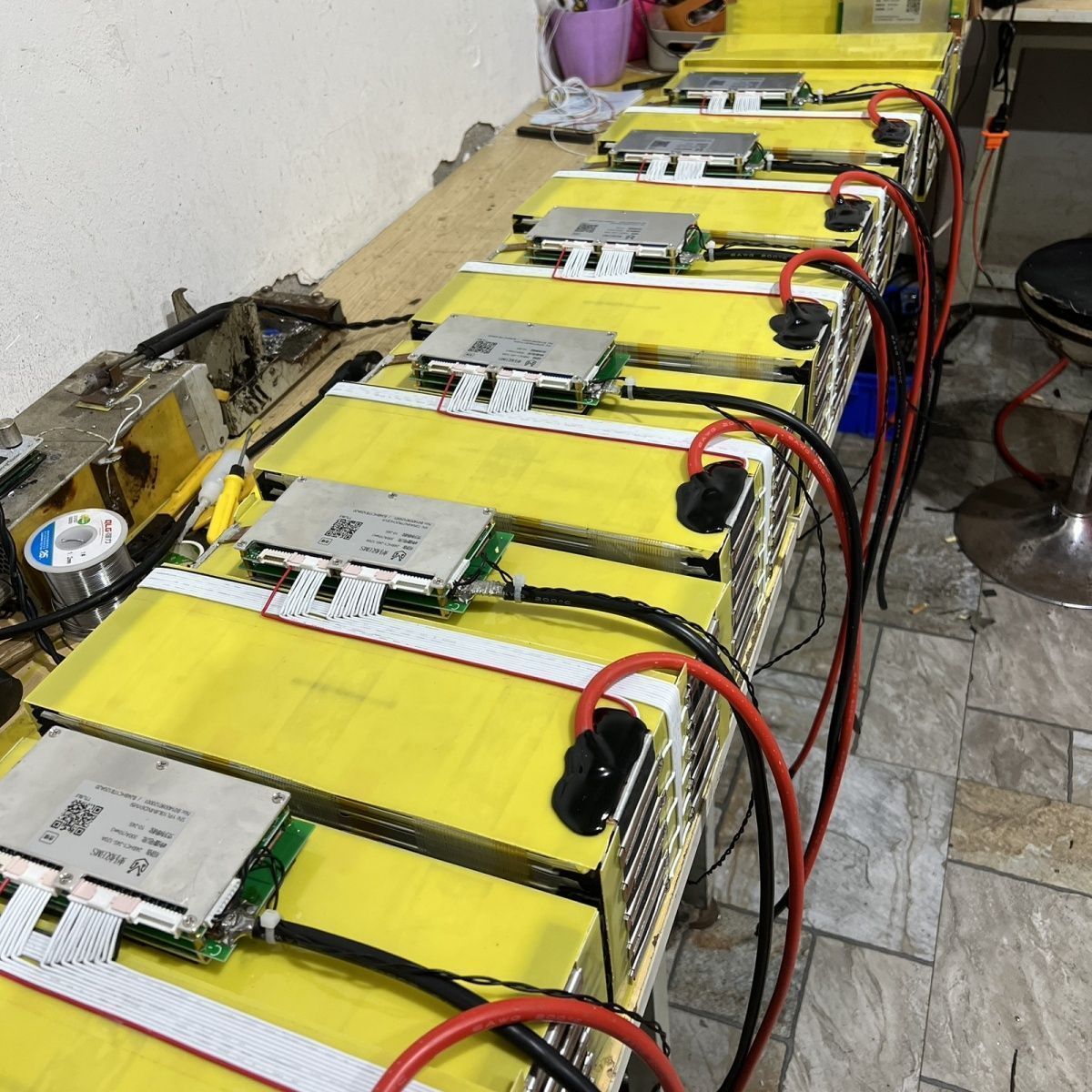 雅迪小牛改装车大功率锂电池定制LG/SK/宁德时代72V76V锂电池电摩