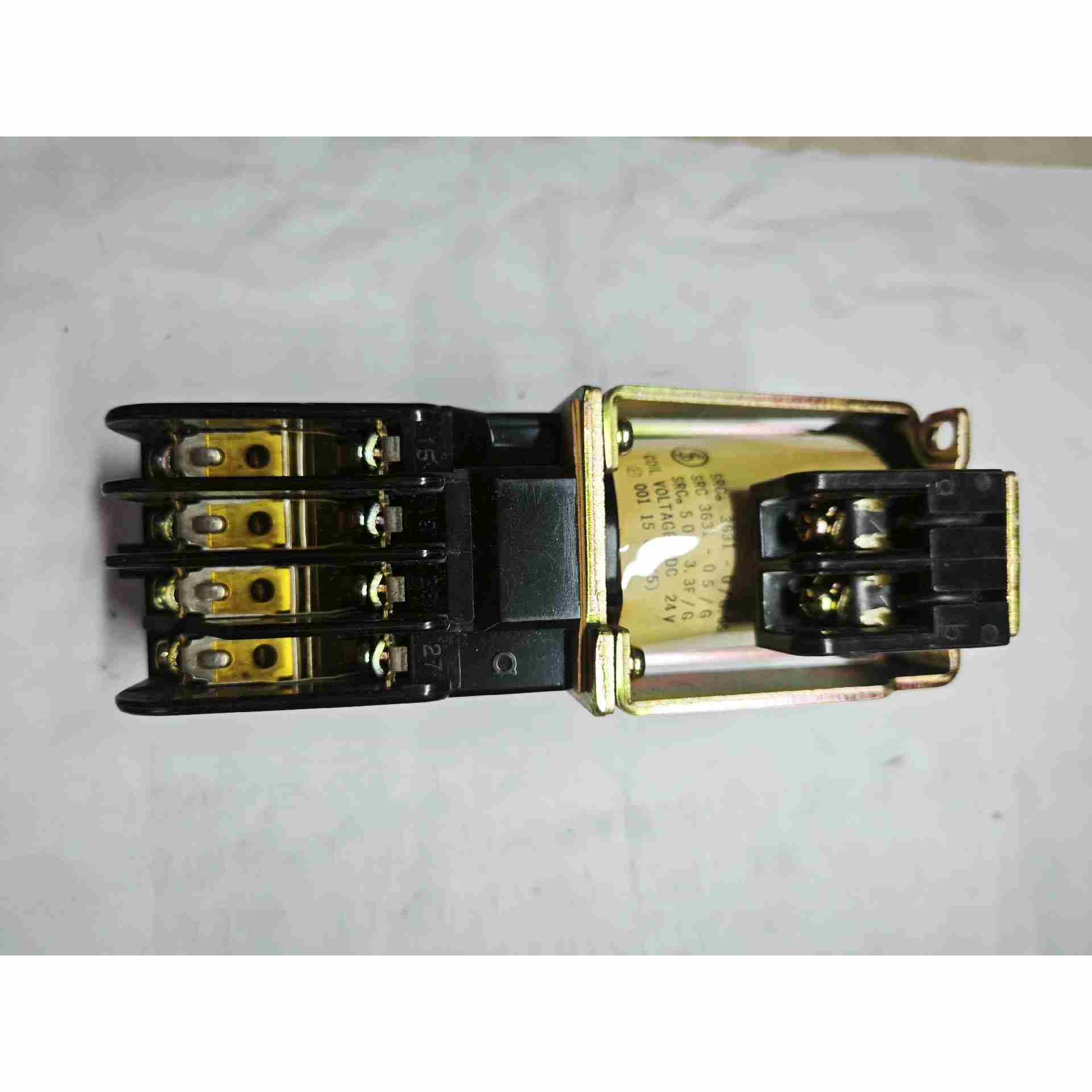FUJI 流触器 srca50 4a4b，不是实价