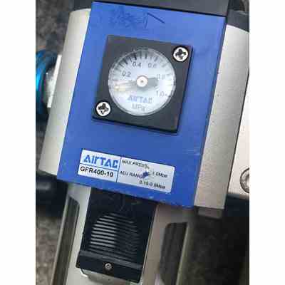 亚德客油水分离器二联过滤器GFR400-10，有11套，成色，不是实价