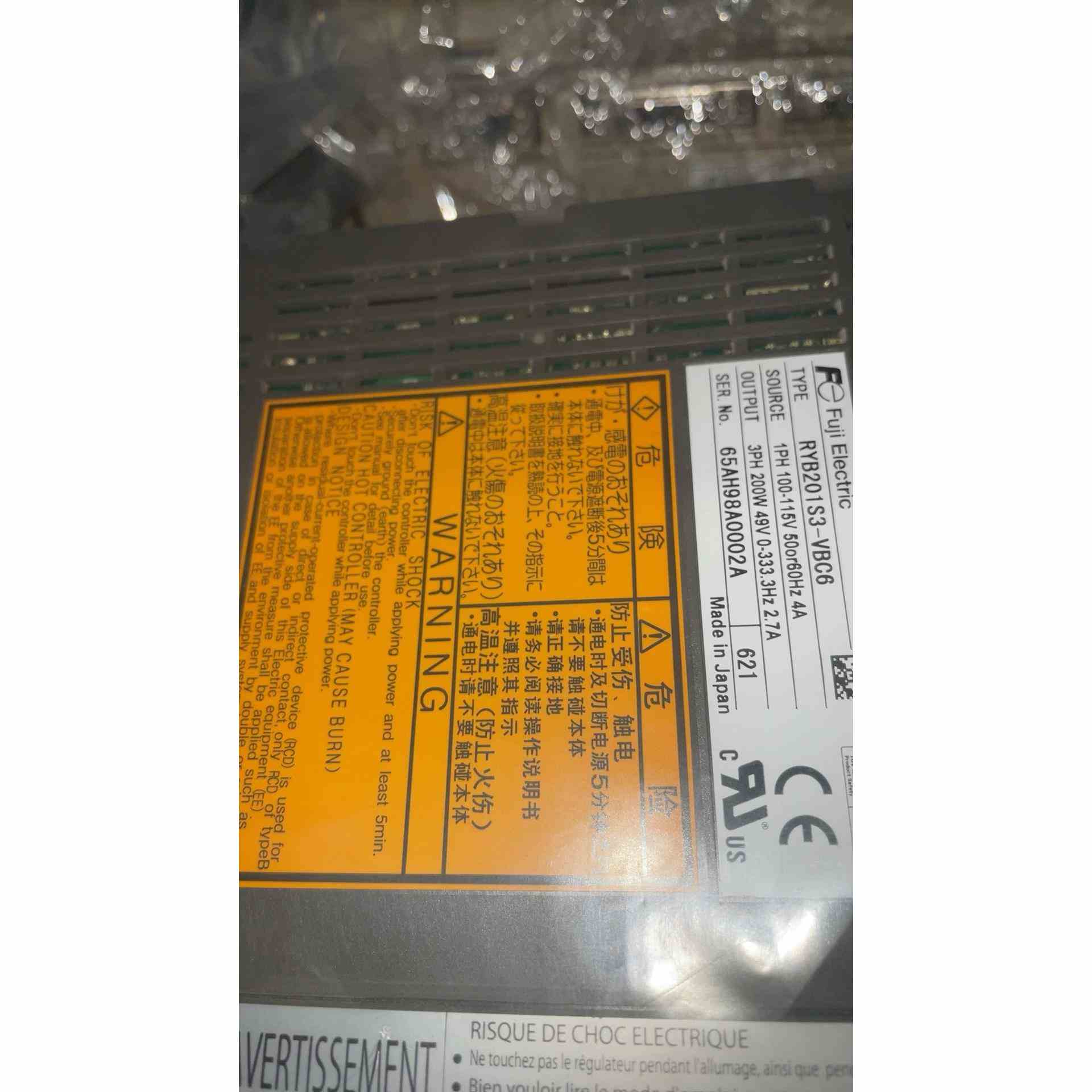 富士伺服驱动器 RYB201S3-VBC6 拆机包好 3，不是实价