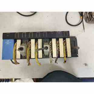 GM4－PA2A一個 拆機貨韓國LS 一套 PLC 不是實價