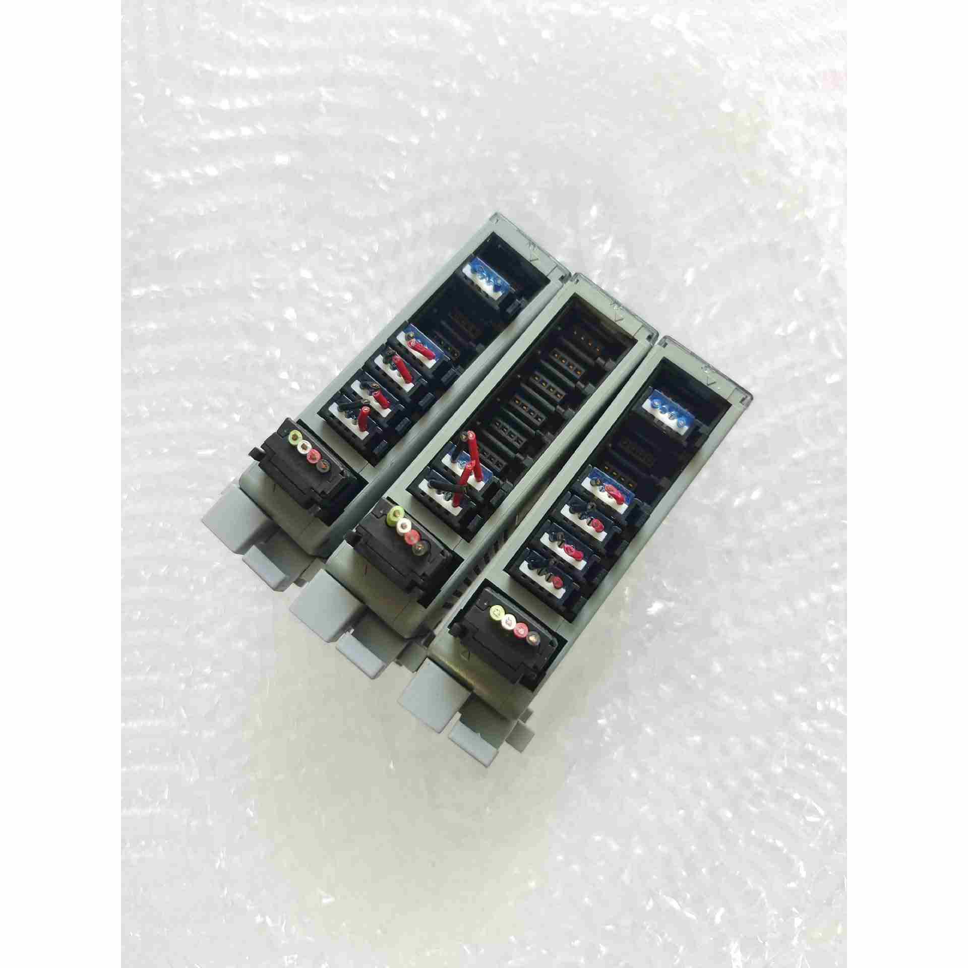 A41PB-08U 日本/Anywire奈良信号端子模块二手，不是实价