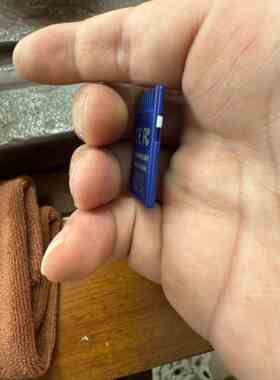 普洛菲斯记忆卡PFXZCBSD4GC41，非实价