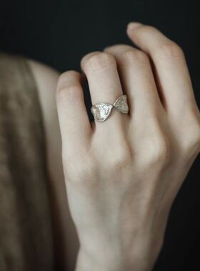 新款复古织纹锆石开口戒指女轻奢