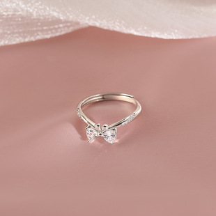 在逃公主蝴蝶结戒指女小众高级感甜美公主风开口戒礼物