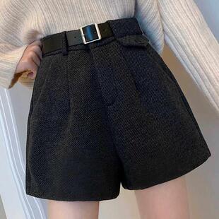毛呢短裤女秋冬外穿高腰2025新款韩版显瘦a字打底阔腿短裤配靴子