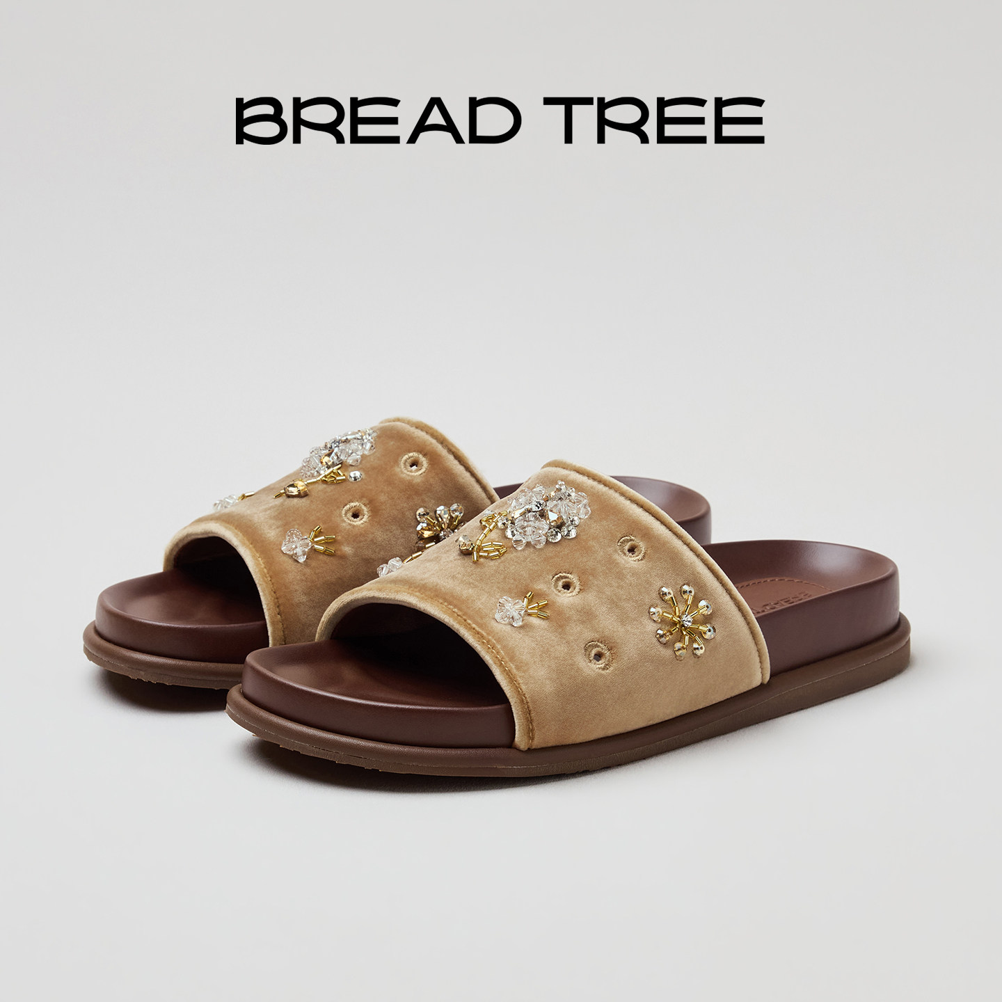 BREADTREE面包树 26年春夏新款手工钉珠丝绒拖鞋时尚刺绣一字拖