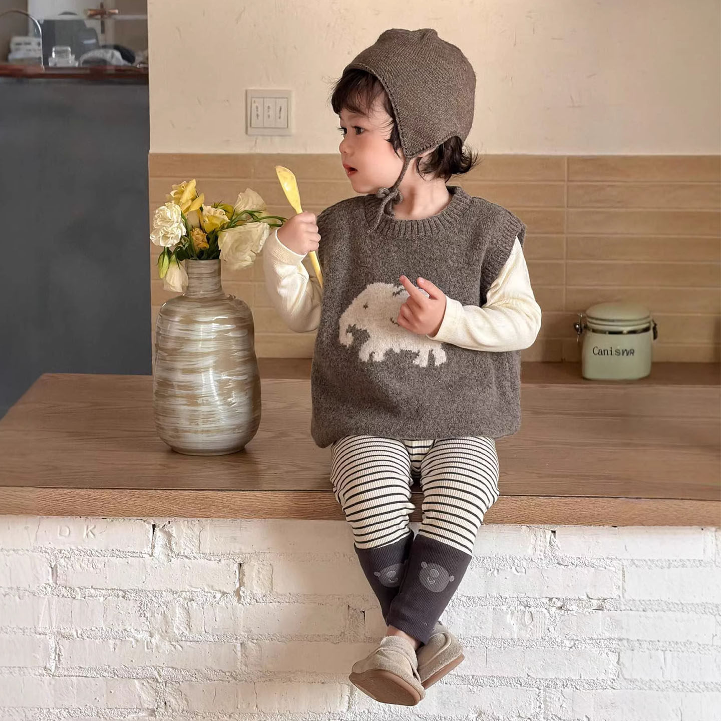 男女宝宝春款无袖毛衣针织衫童装婴儿内搭上衣男童马甲打底裤套装