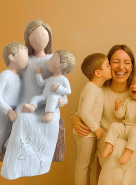 Quietly树脂摆件妈妈抱两个圣诞饰品摆件二胎家庭装饰品亲情雕像