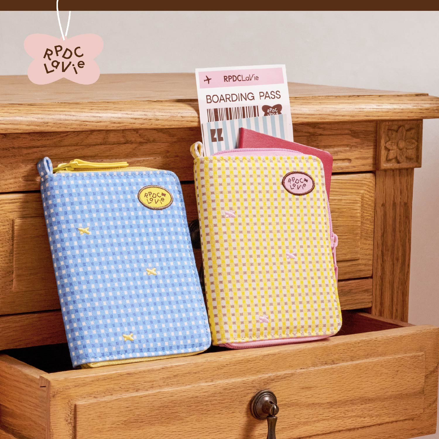 【专属】RPDCLaVie「地球收藏夹」格纹旅行证件一体护照夹