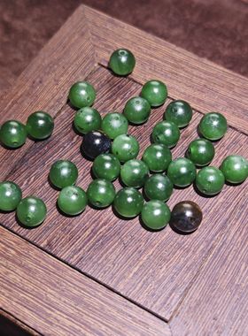 在售碧玉籽料8mm圆珠散珠冰种阳绿天然皮色新疆和田玉单珠配饰珠