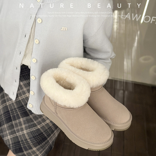 自然卷防泼溅水牛绒厚底雪地靴经典翻边毛毛鞋复古休闲舒适短靴女