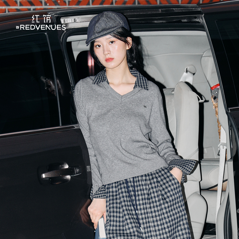 红馆25冬季新款毛衣女可外穿内搭灰色毛衣V领针织衫格雷miu系穿搭