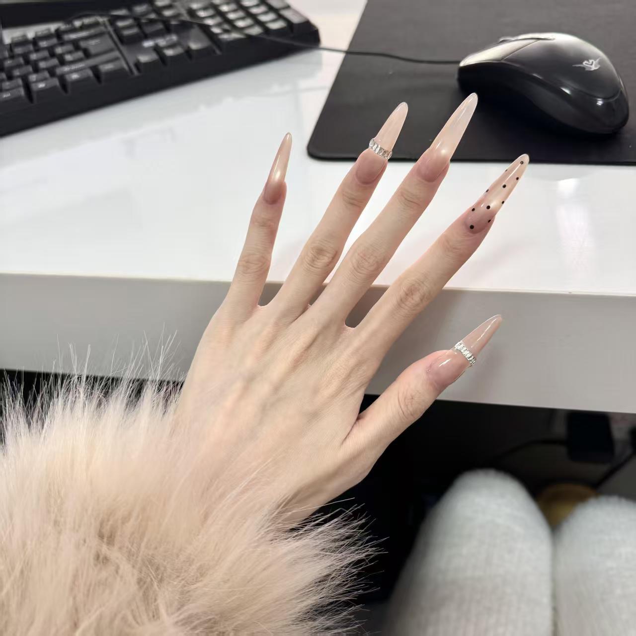 【波点千金】裸色纯手工穿戴甲透明波点美甲贴片女修身指甲片