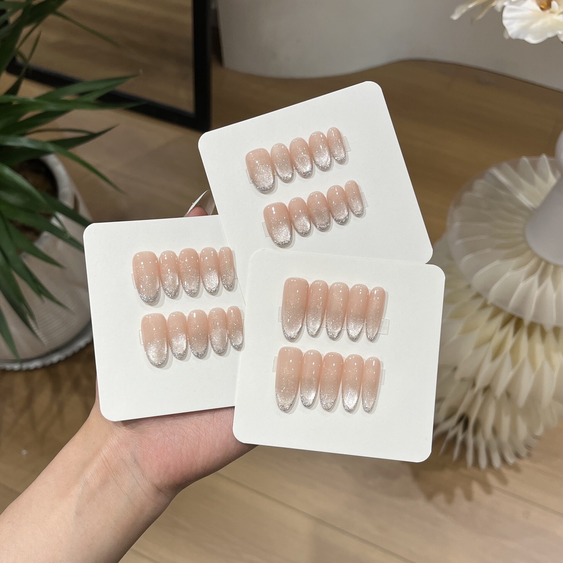 【银河指尖】裸色渐变纯手工穿戴甲椭圆形美甲贴片成品甲片假指甲