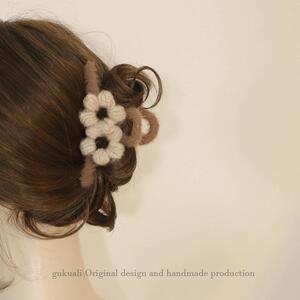 毛绒球球发夹抓夹可爱后脑勺发卡鲨鱼夹八字刘海抓夹固定夹发饰女