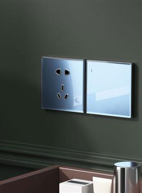 蓝色超薄钢化玻璃86型开关插座面板家用墙壁暗装五孔电源带二三插