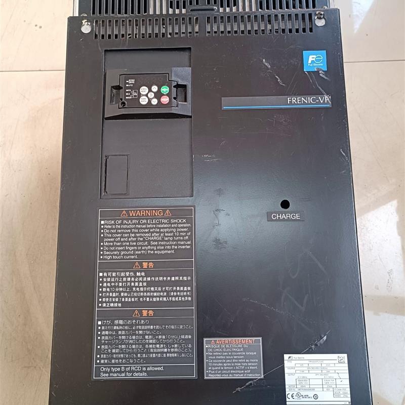议价富士变频器37/45KWFRN0085F2S-4C