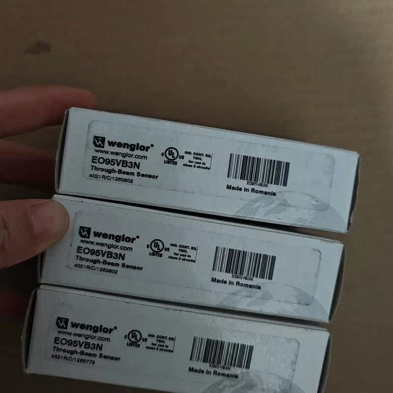 议价Wenglor威格勒EO95VB3N对射光电开关接收端