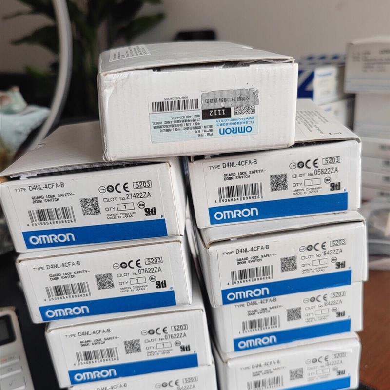 议价D4NL-4CFA-B 电控锁OMRON安全门锁