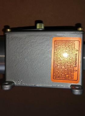 议价604p31  压力开关 604P31  604P31 传器 4.152.559 138-324 B