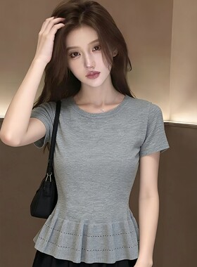 灰色短袖针织衫女装2026新款夏季设计感荷叶边超火减龄气质上衣服