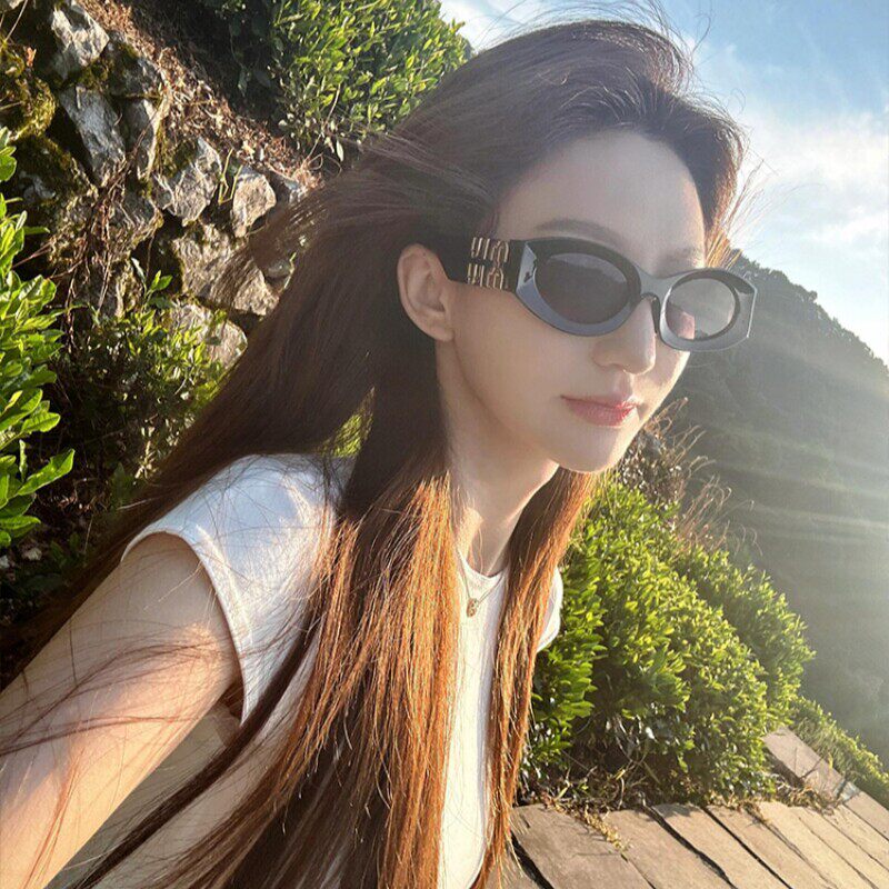 可盐可甜炸街套装简约时尚穿搭正肩短款T恤上衣女2025夏装阔腿裤