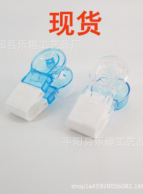 跨境Portable Pill Taker日本取药片器易取药分药器家用工具便携